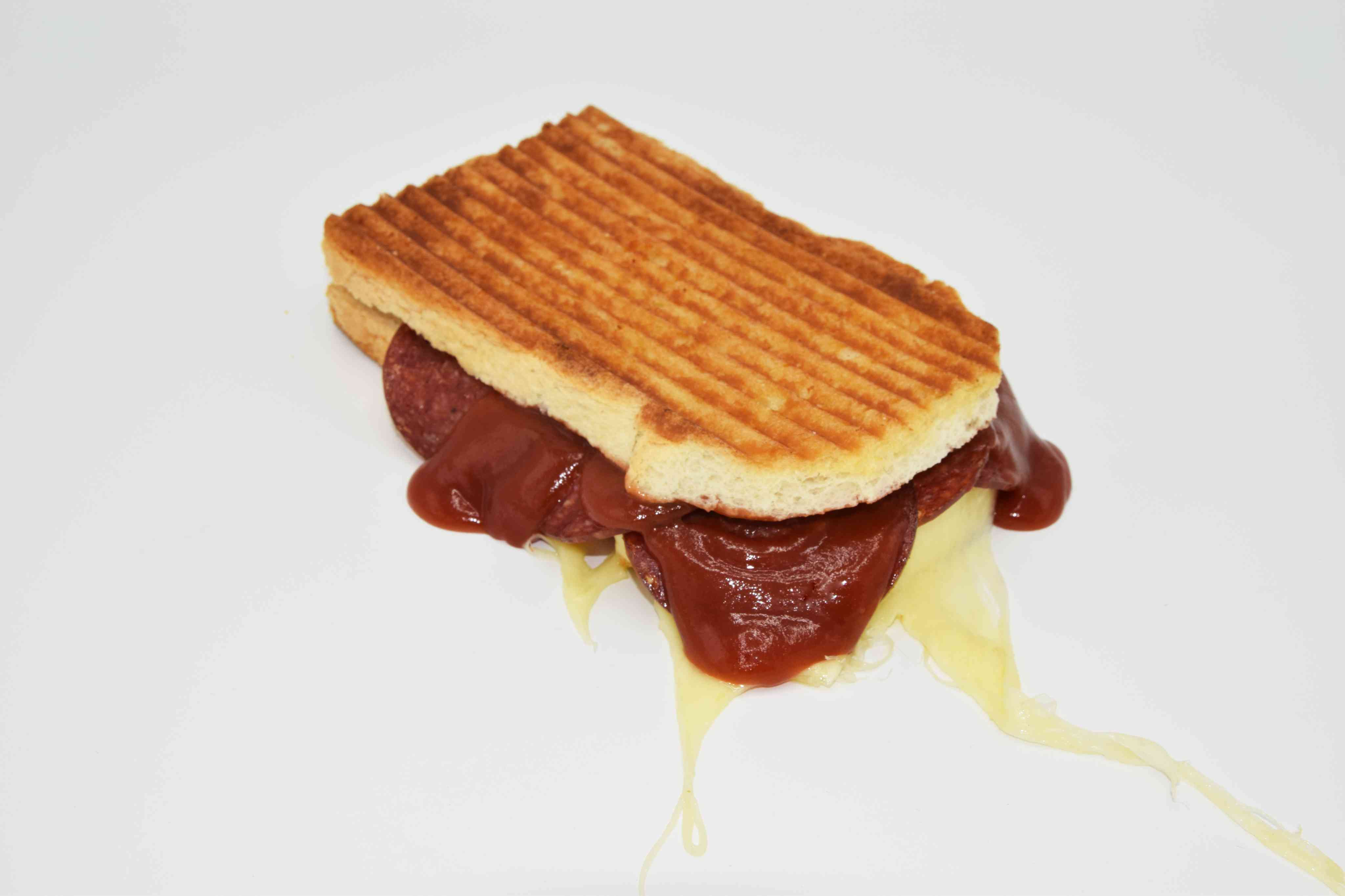 YENGEN TOST