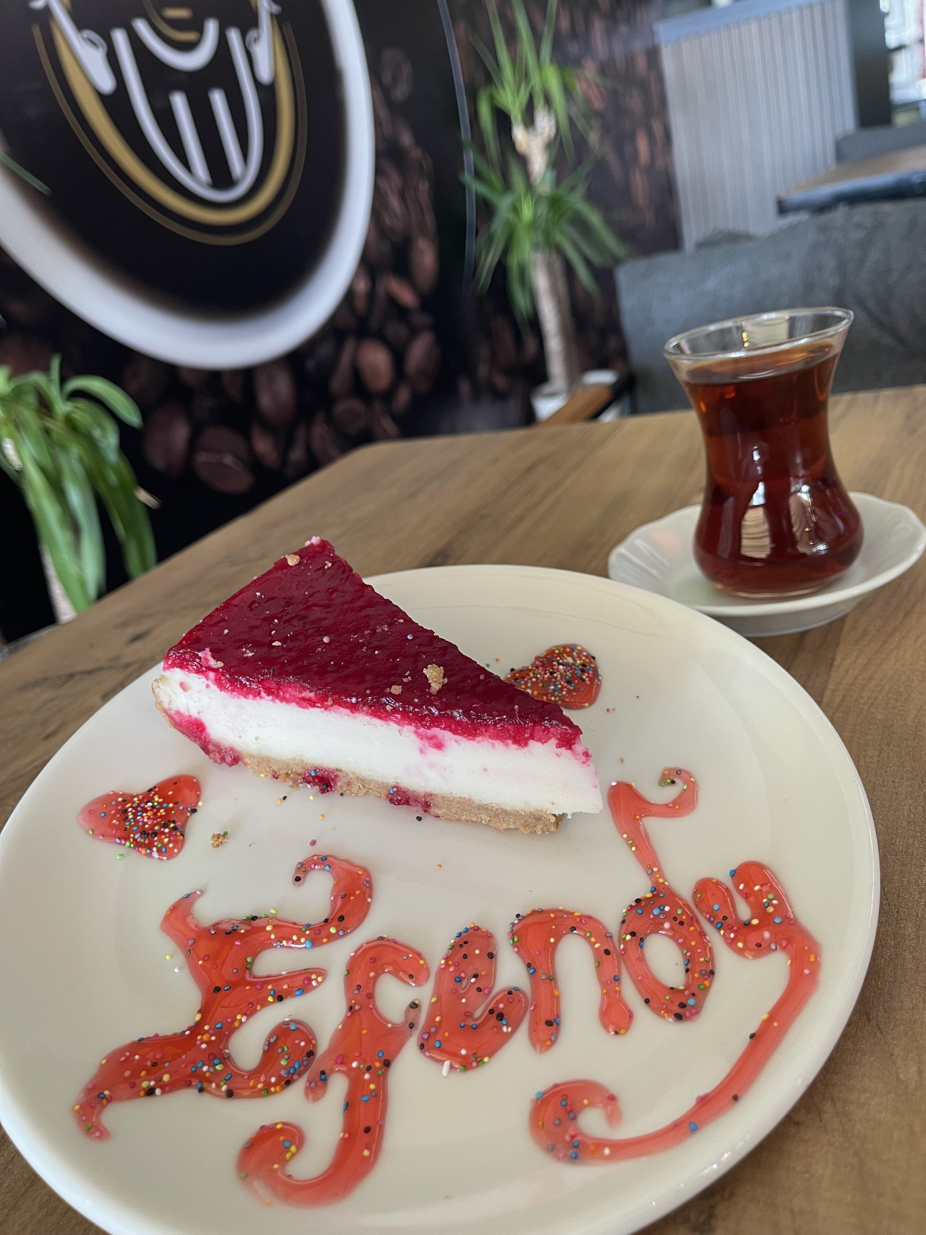 Frambuazlı cheesecake
