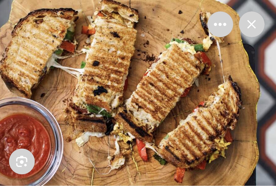 SUCUKLU KAŞARLI TOST